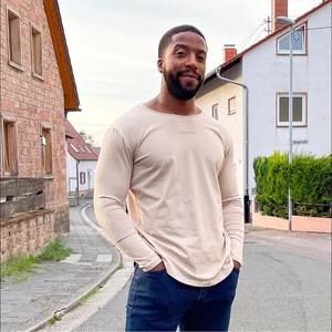 Meet your Posher, Aaron